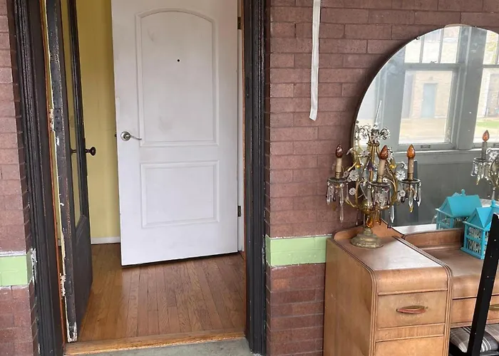 Appartamento Sunny 2 Bedroom West Of Chicago In Quaint Center Forest Park